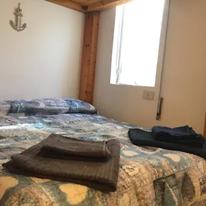 la-casina-di-trilli.hotelitalianriviera.com/